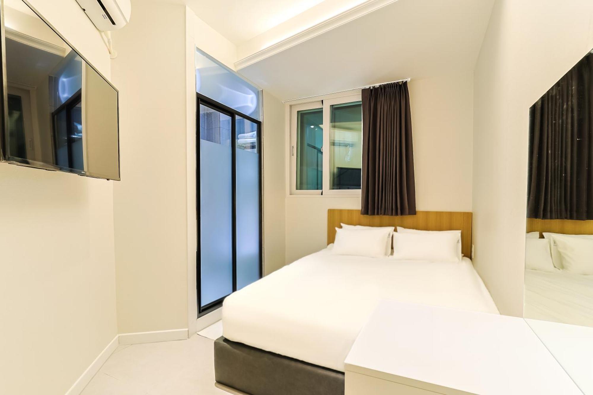 U Stay Myeongdong Seoul Exterior photo